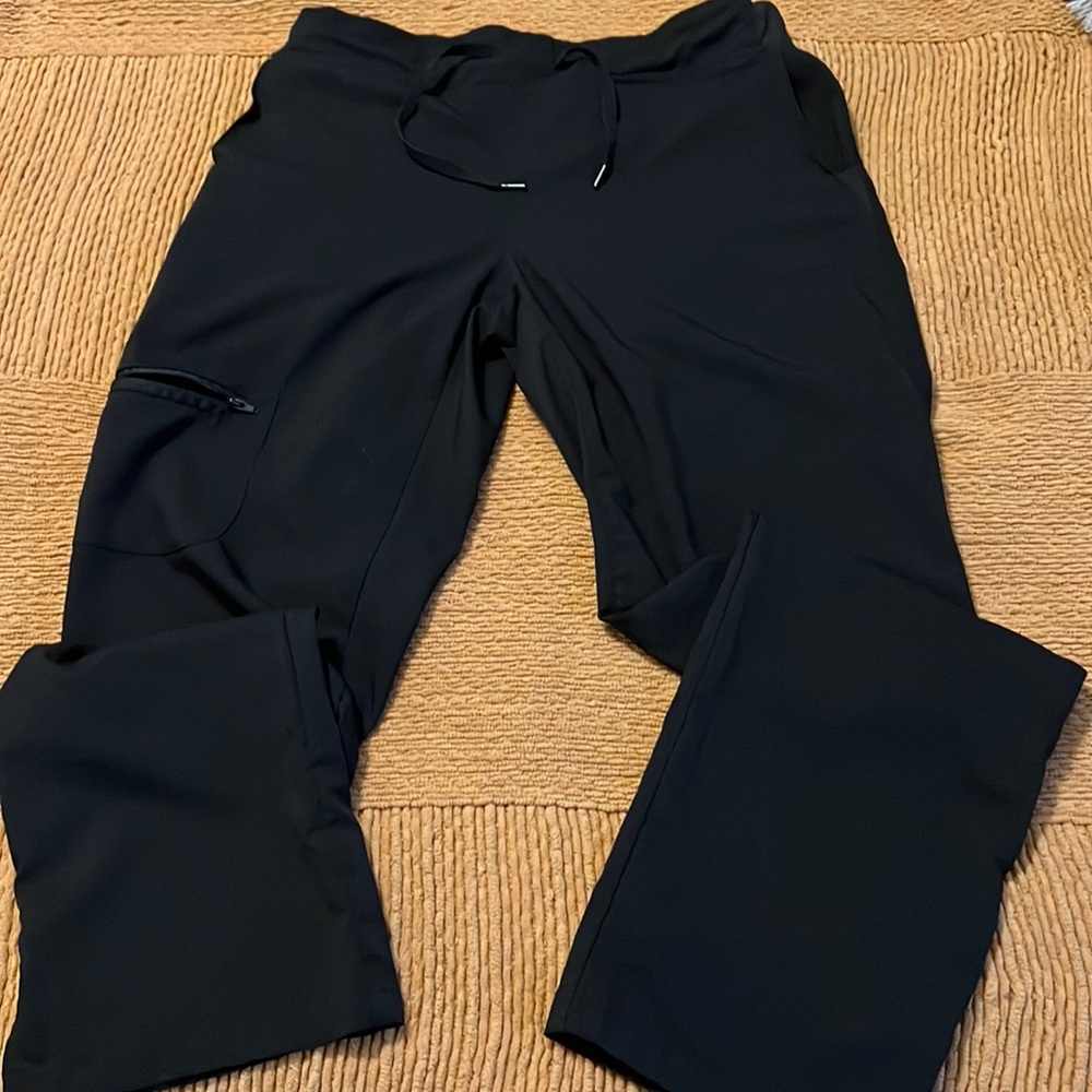Scrub pants